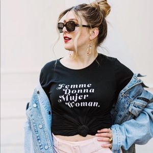 Women logo shirt